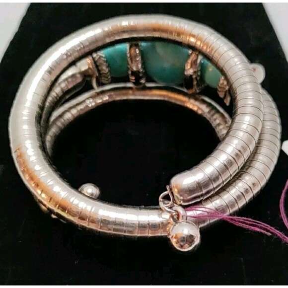 Unique Multi-Layer Turquoise Wrap Bracelet (1 pc) - Picture 4 of 6